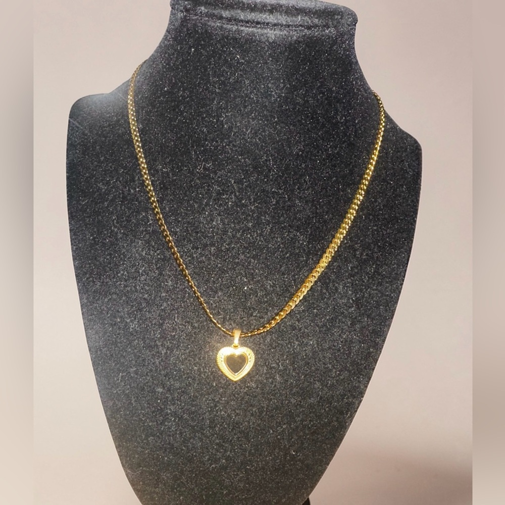 Gold Tone Black Heart Pendant Necklace
